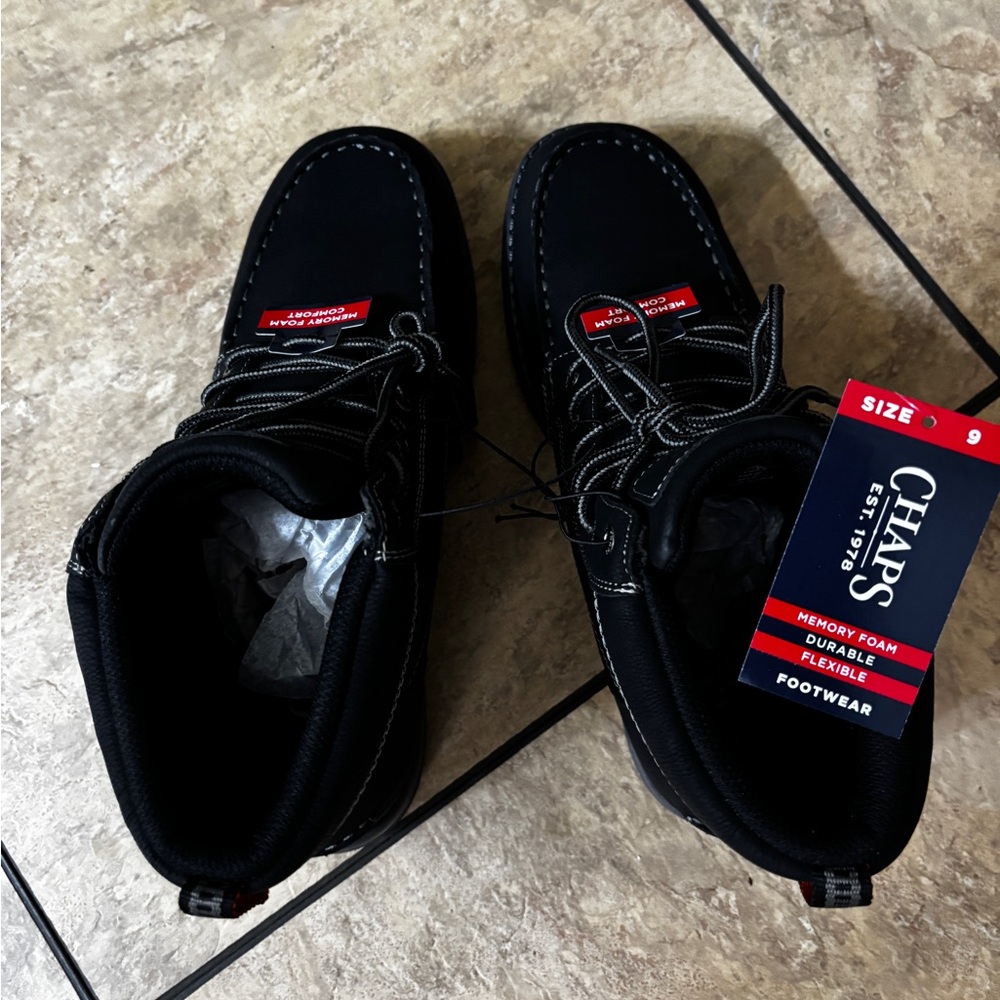 Chap Men's Black Moc Boots - Picture 2 of 3